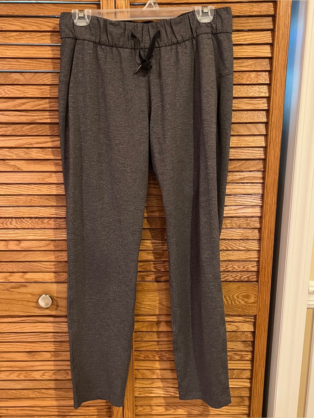 Lululemon On The Fly 7/8 pants